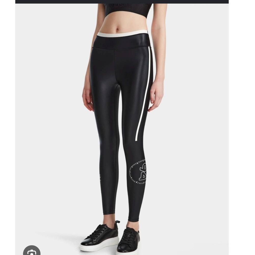 NWT Rudsak Tayla Leggings Women XS Blk White Shiny Graphic High Rise Activewear